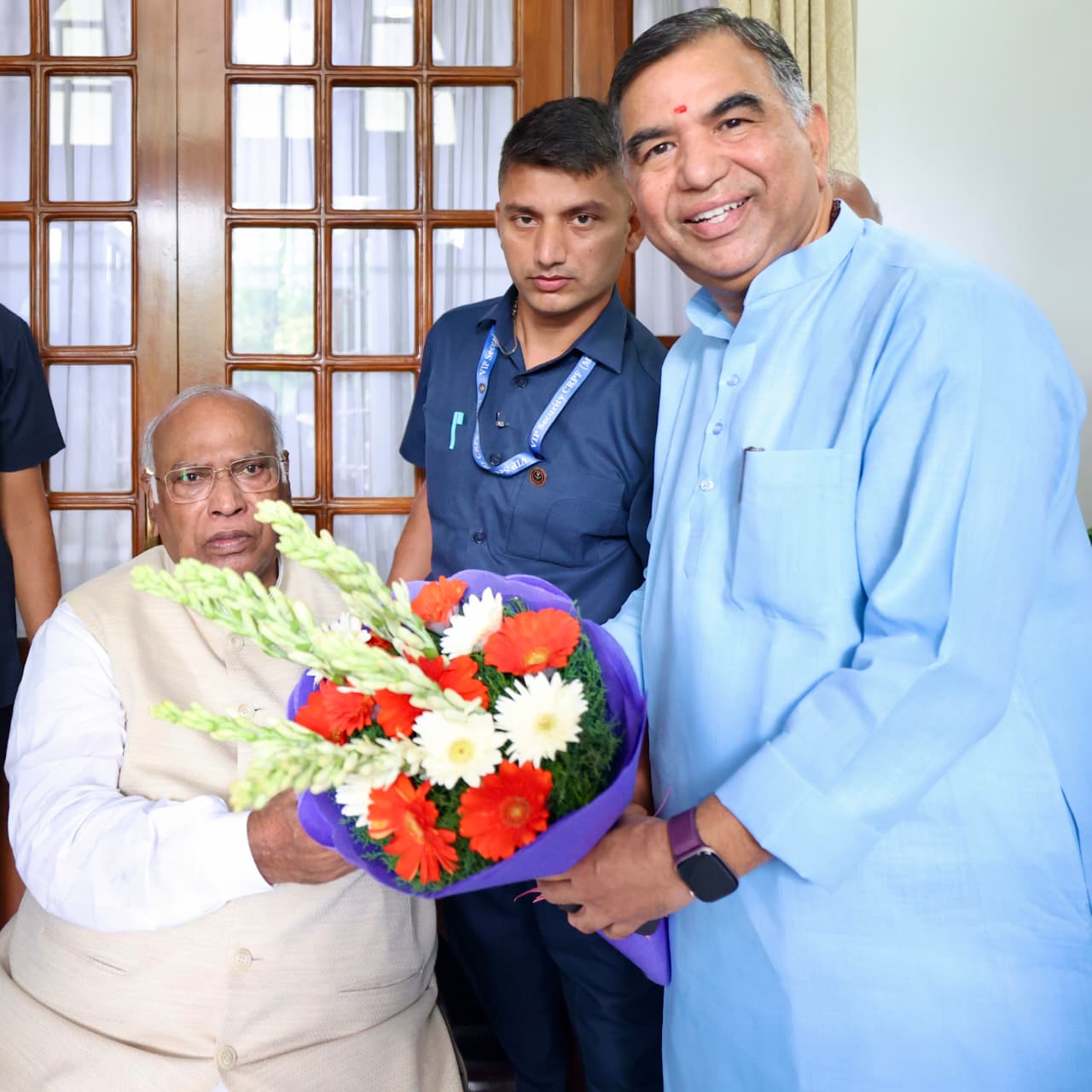 Government Advisor Harkara Venugopal Rao Greets AICC President Mallikarjuna Kharge on Birthday